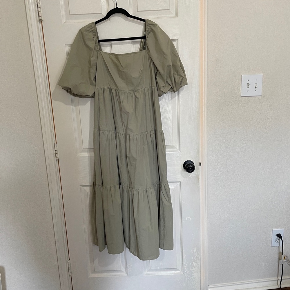 Mable Sage Green Tiered Puff Sleeve Midi Dress